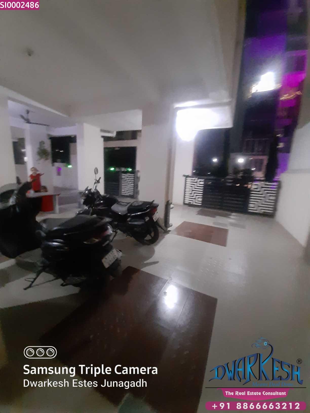 4 BHK Flat
