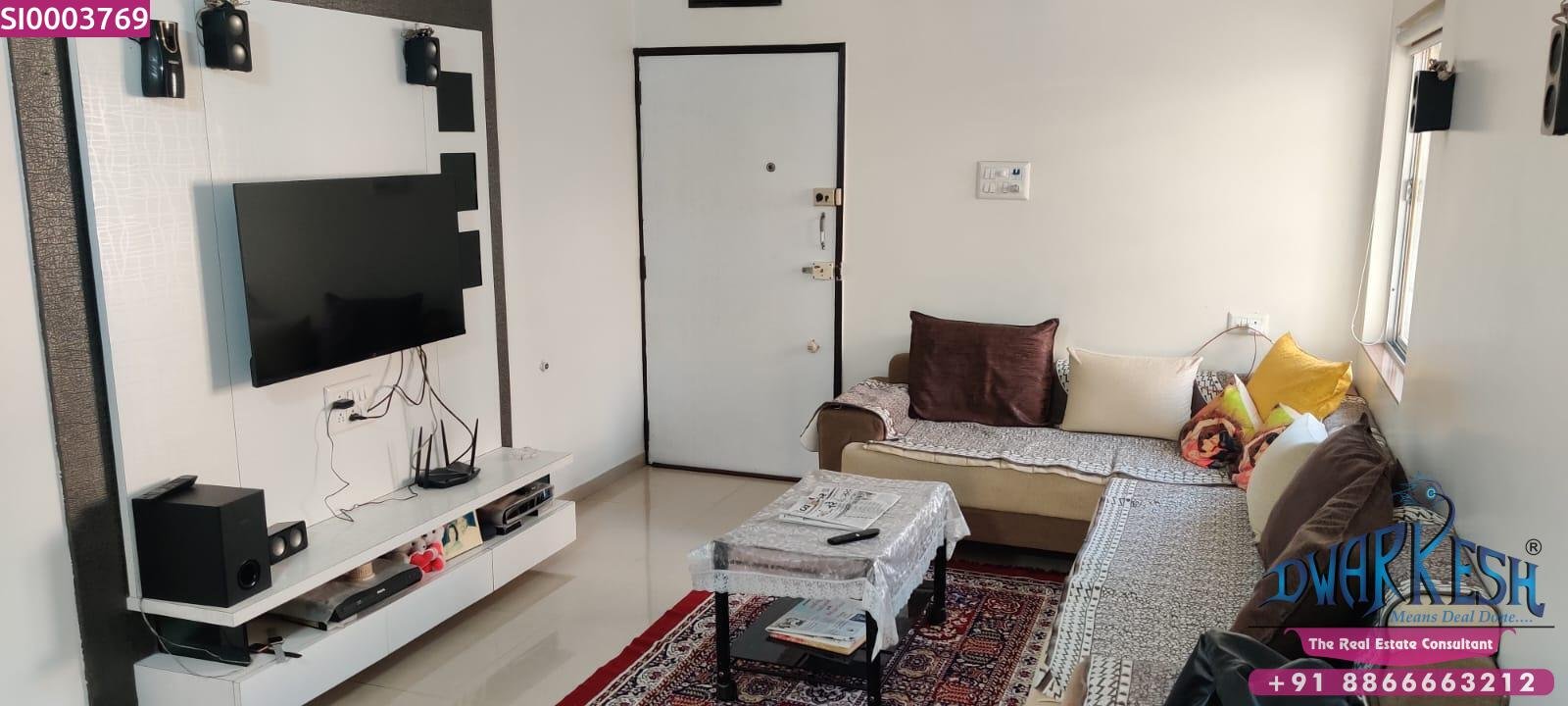 2 BHK Flat
